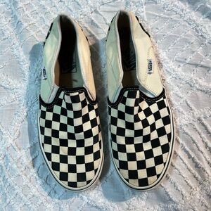 Black and white Checkered Vans, 7.5